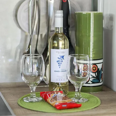 Helen's House At Ratzakli Сasa de vacaciones *